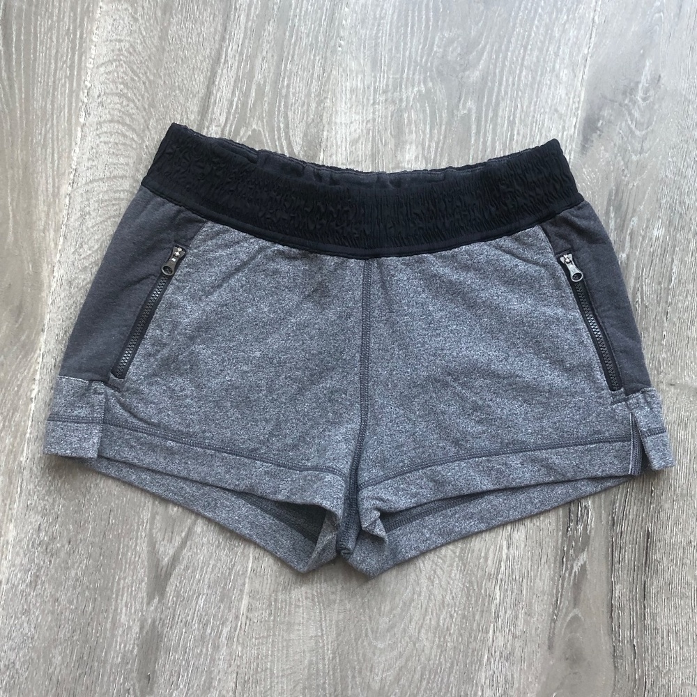 Lululemon All In Short - Picture 5 of 8